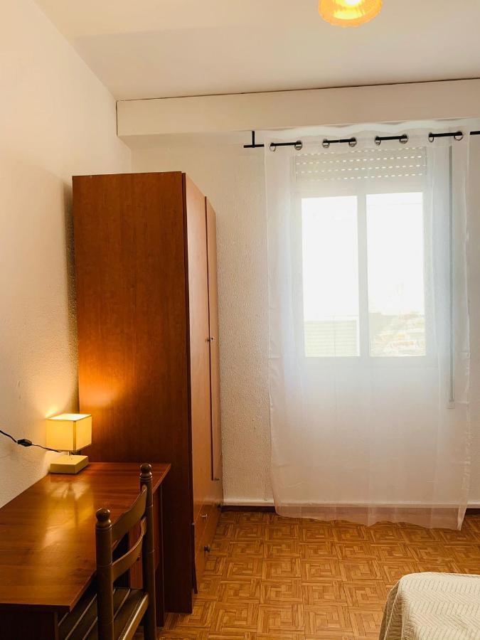 Апартаменти Apartamento En Сантьяго-де-Компостела Екстер'єр фото